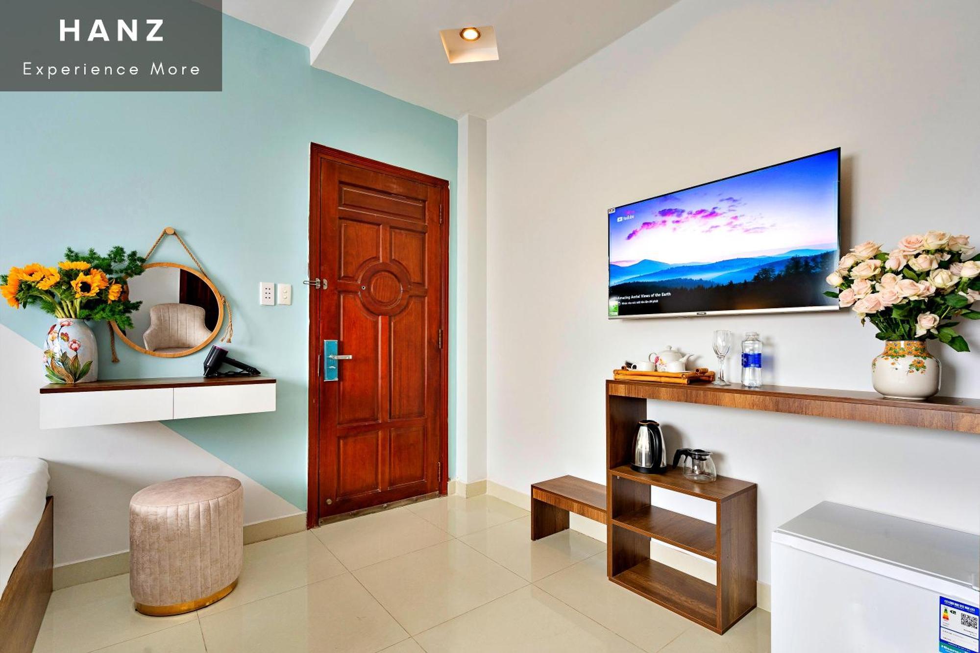 Hanz 137 Vivianne Hotel De Tham Ho Chi Minh City Exterior photo