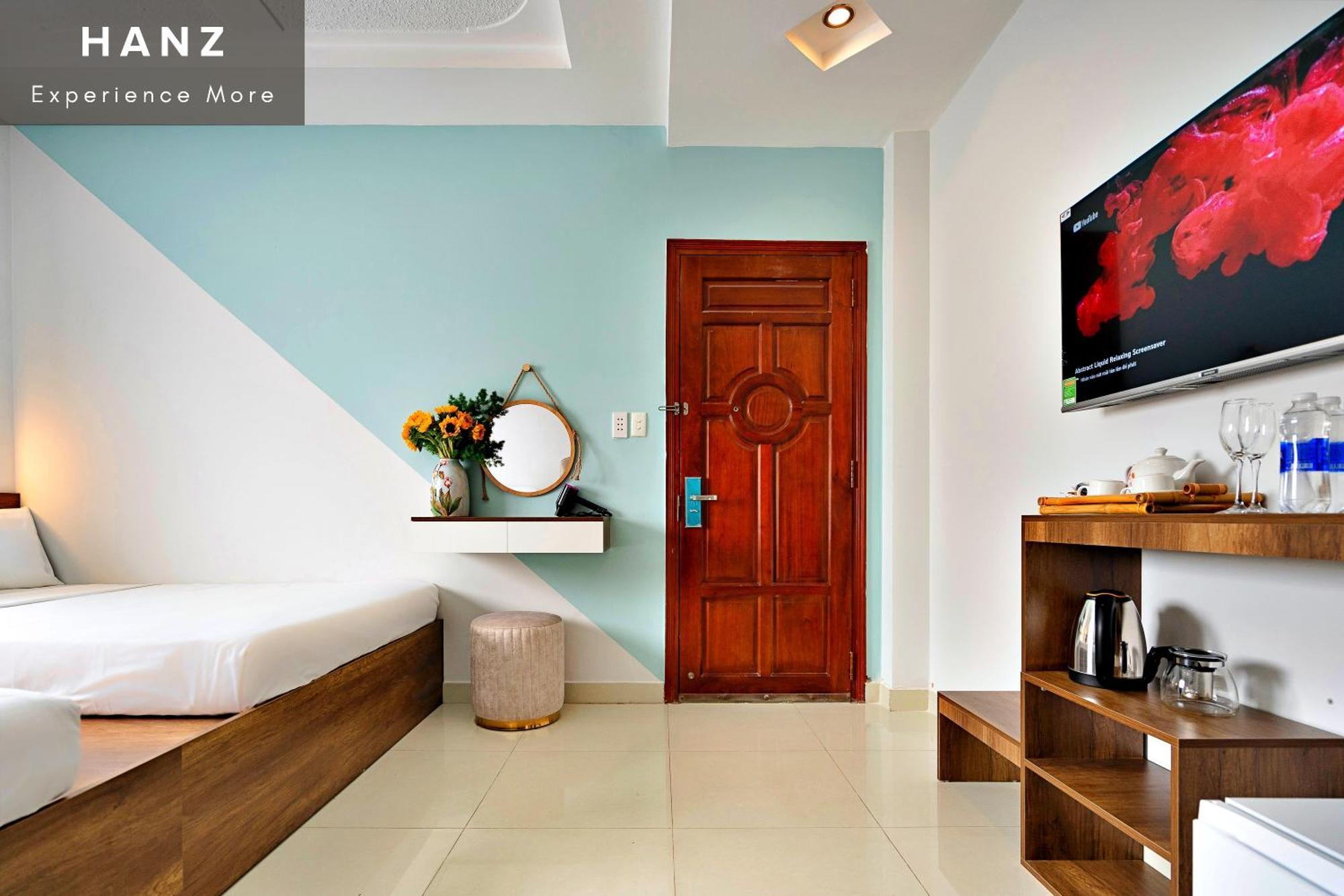 Hanz 137 Vivianne Hotel De Tham Ho Chi Minh City Exterior photo