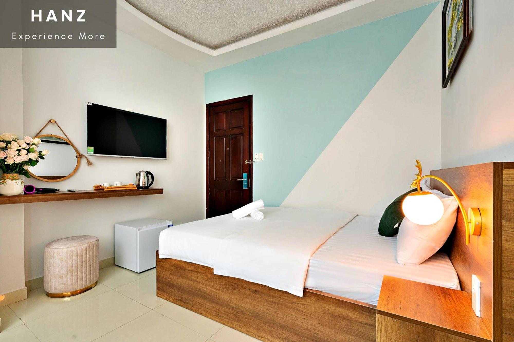Hanz 137 Vivianne Hotel De Tham Ho Chi Minh City Exterior photo