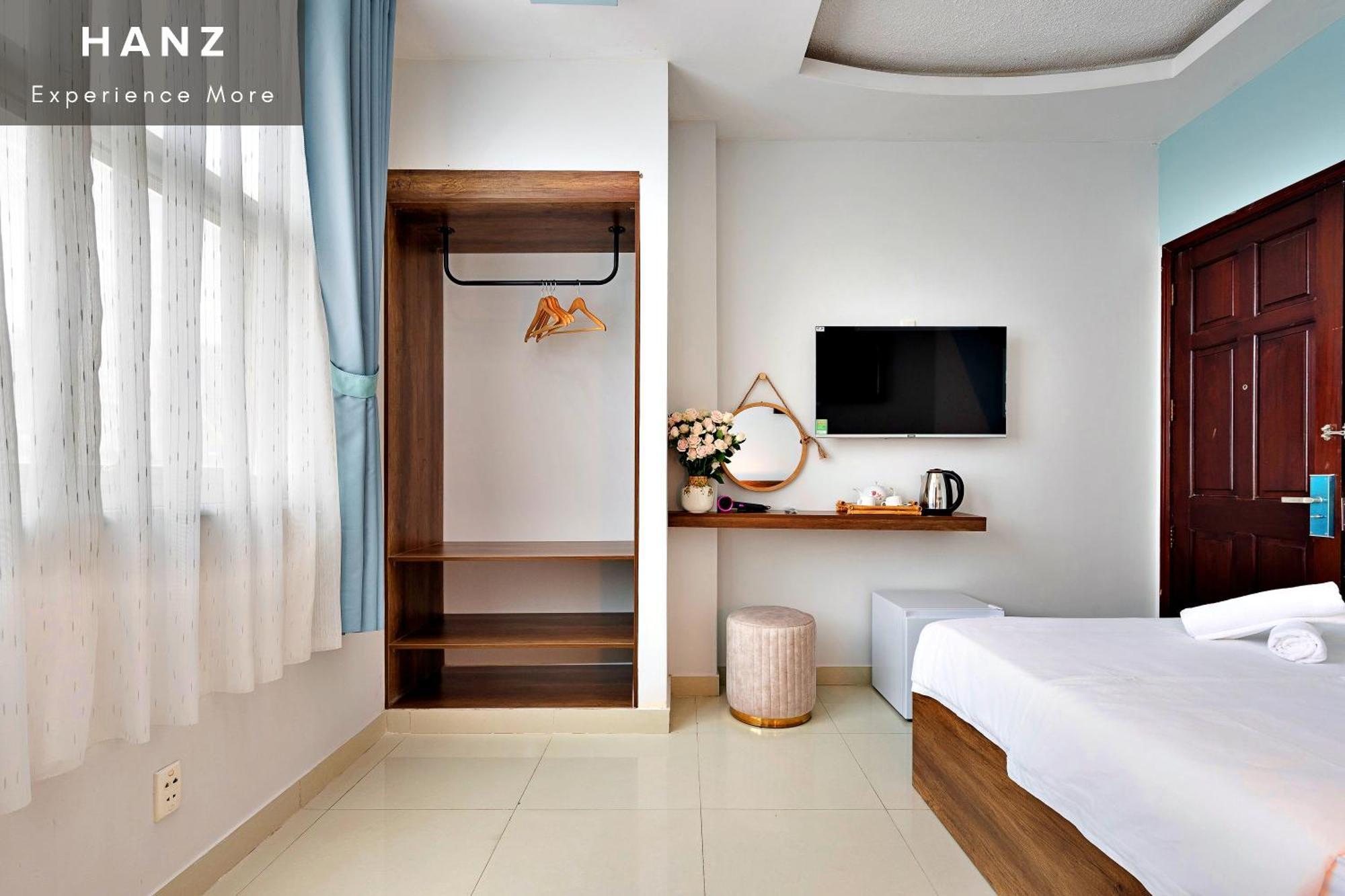 Hanz 137 Vivianne Hotel De Tham Ho Chi Minh City Exterior photo