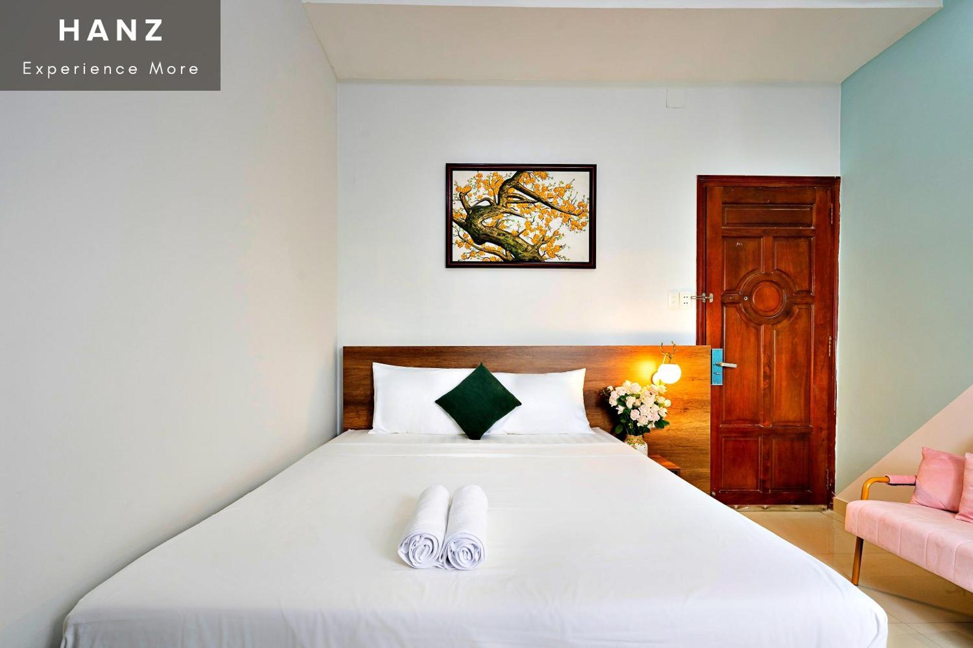 Hanz 137 Vivianne Hotel De Tham Ho Chi Minh City Exterior photo